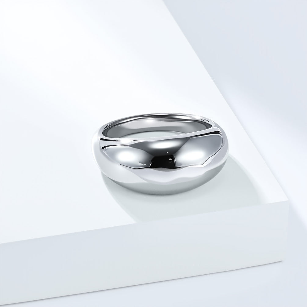 Wholesale Women' s polished titanium steel 18K gold-plated ring